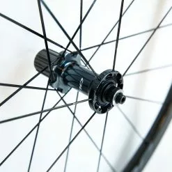 Shimano Dura-Ace C40 R9100 Tubular Wheelset - Rim Brake 23 Shimano Dura-Ace C40 R9100 Tubular Wheelset - Rim Brake -TT cykler Salgsbutik 8T1A0332