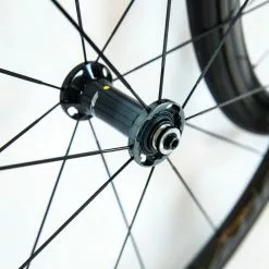 Shimano Dura-Ace C40 R9100 Tubular Wheelset - Rim Brake 22 Shimano Dura-Ace C40 R9100 Tubular Wheelset - Rim Brake -TT cykler Salgsbutik 8T1A0374