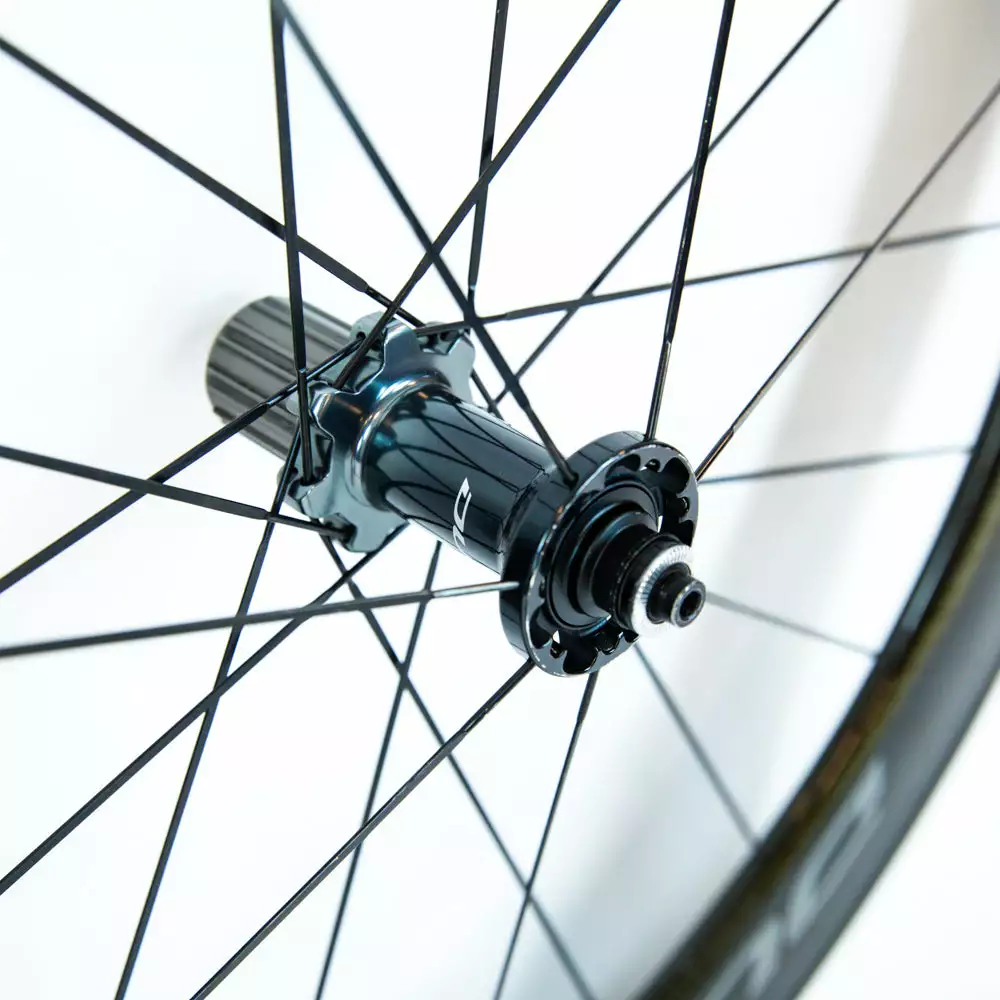 Shimano Dura-Ace C60 R9100 Tubular Wheelset - Rim Brake 7 Shimano Dura-Ace C60 R9100 Tubular Wheelset - Rim Brake - Billede 5