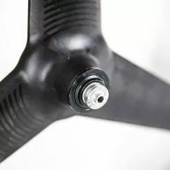 PRO TeXtreme 3-Spoke Tubular Front Wheel - Rim Brake 9 PRO TeXtreme 3-Spoke Tubular Front Wheel - Rim Brake -TT cykler Salgsbutik 8T1A9690