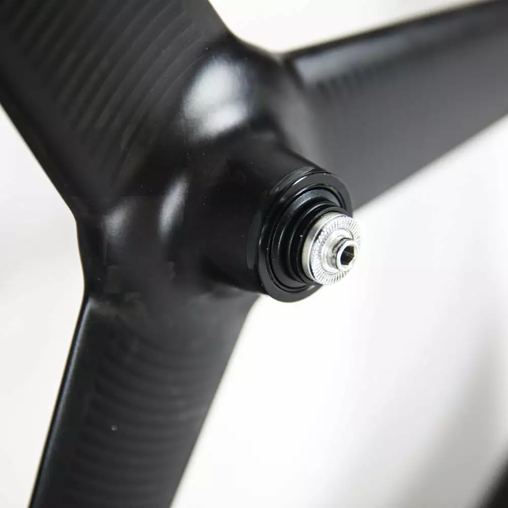 PRO TeXtreme 3-Spoke Tubular Front Wheel - Rim Brake 5 PRO TeXtreme 3-Spoke Tubular Front Wheel - Rim Brake - Billede 3