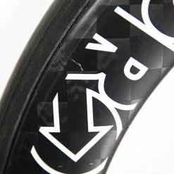 PRO TeXtreme 3-Spoke Tubular Front Wheel - Rim Brake 33 PRO TeXtreme 3-Spoke Tubular Front Wheel - Rim Brake -TT cykler Salgsbutik 8T1A9802