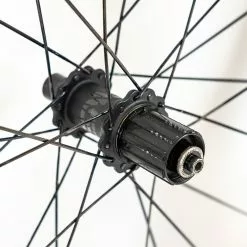 ENVE SES 5.6 AR Rear + ENVE SES 4.5 AR Front - Tubular - Wheelset - Carbon 10 ENVE SES 5.6 AR Rear + ENVE SES 4.5 AR Front - Tubular - Wheelset - Carbon -TT cykler Salgsbutik DSC03402 5d7f3ea4 a477 4c28 80e8 332e4e3d8109