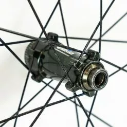 HUNT 45 Team Issue - Disc Wheelset - Tubular - Carbon #4 -TT cykler Salgsbutik DSC03612 cb162ebd a2f0 4209 ba5d e39995517857