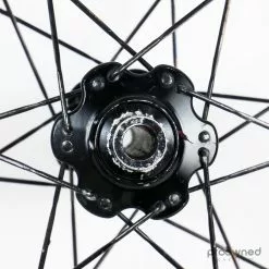 ENVE SES 5.6 Disc Tubular Carbon Wheelset 23 ENVE SES 5.6 Disc Tubular Carbon Wheelset -TT cykler Salgsbutik P1660122