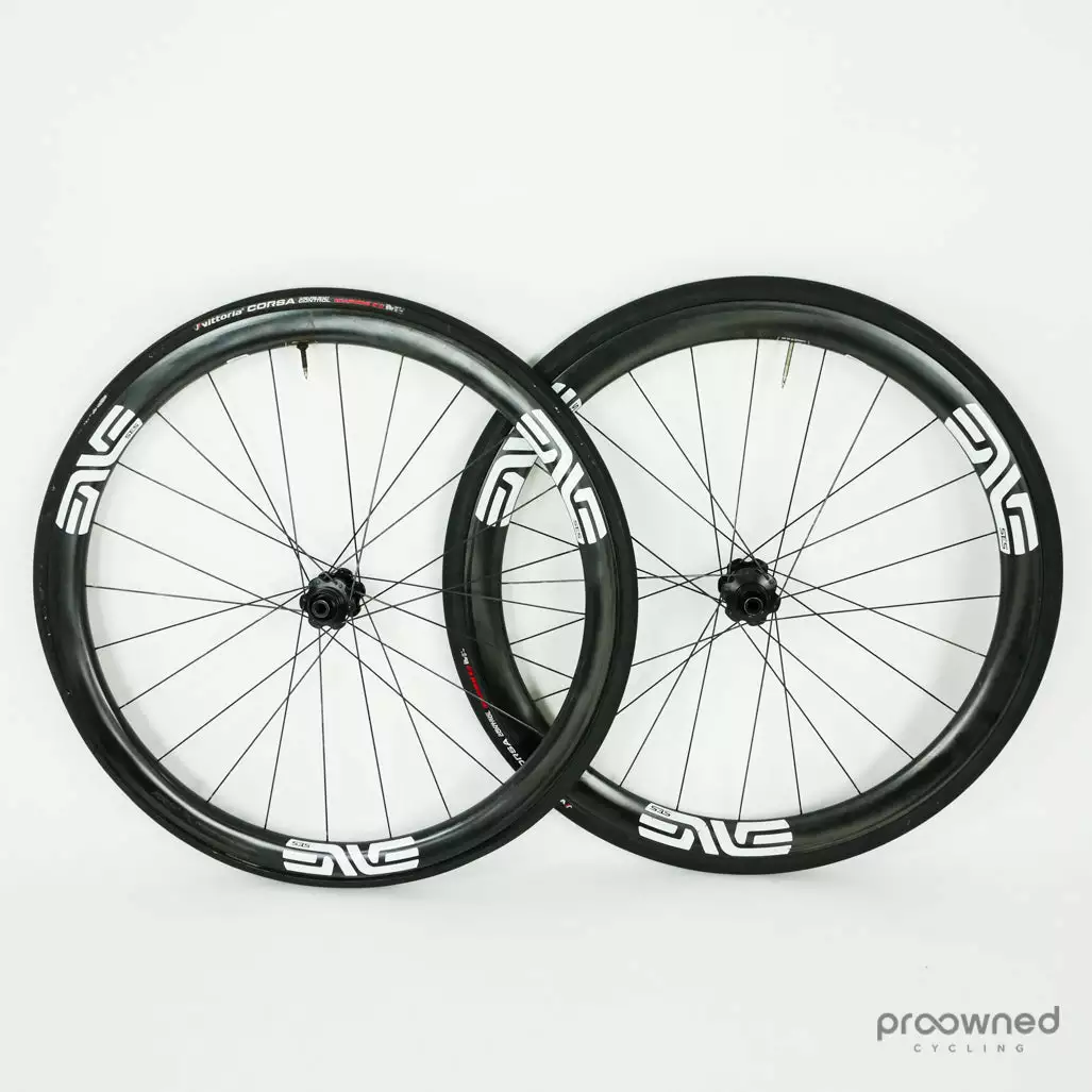 ENVE SES 3.4 Disc Clincher Carbon Wheelset 3 ENVE SES 3.4 Disc Clincher Carbon Wheelset